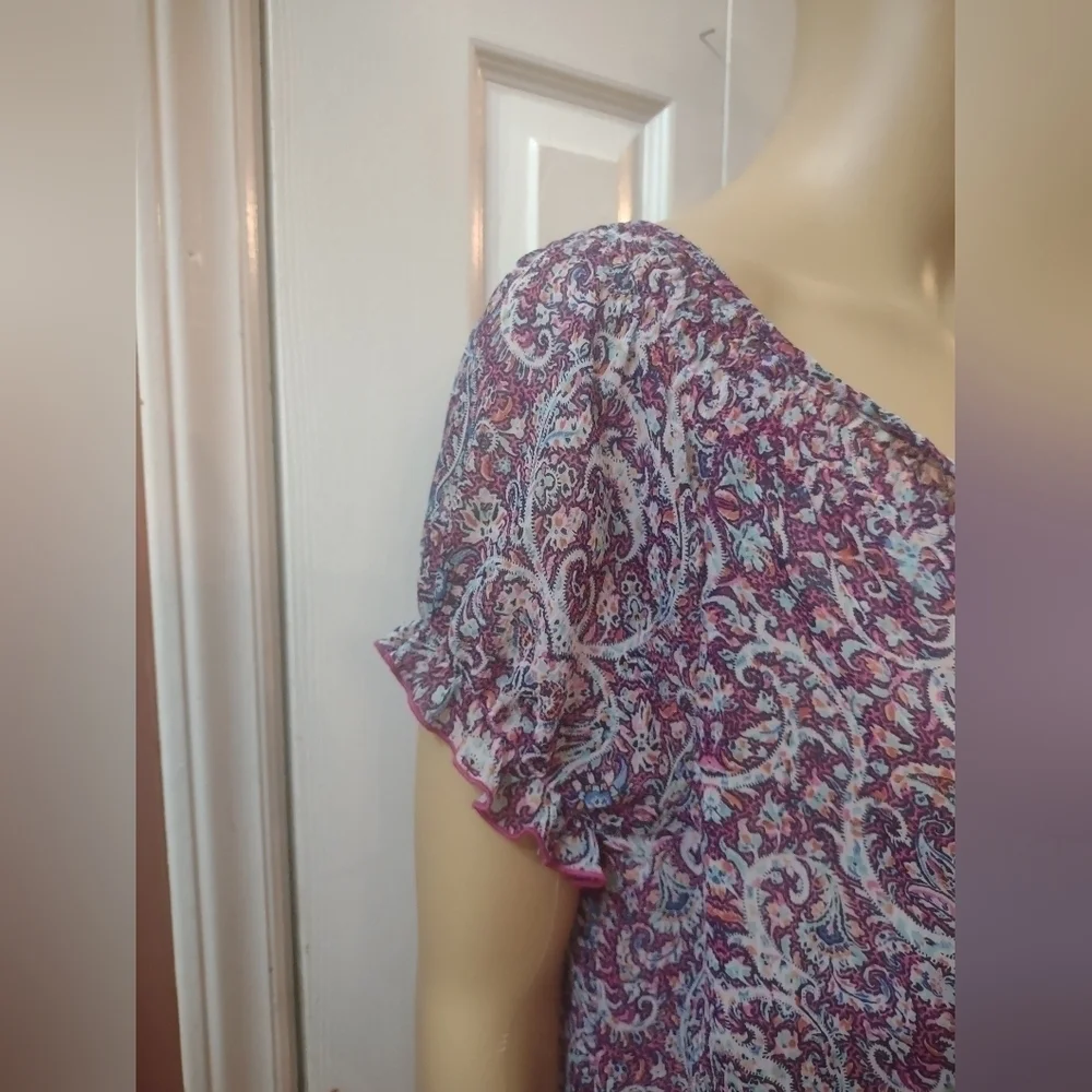 Liz Claiborne women's size medium blouse shirt top - Picture 2 of 6